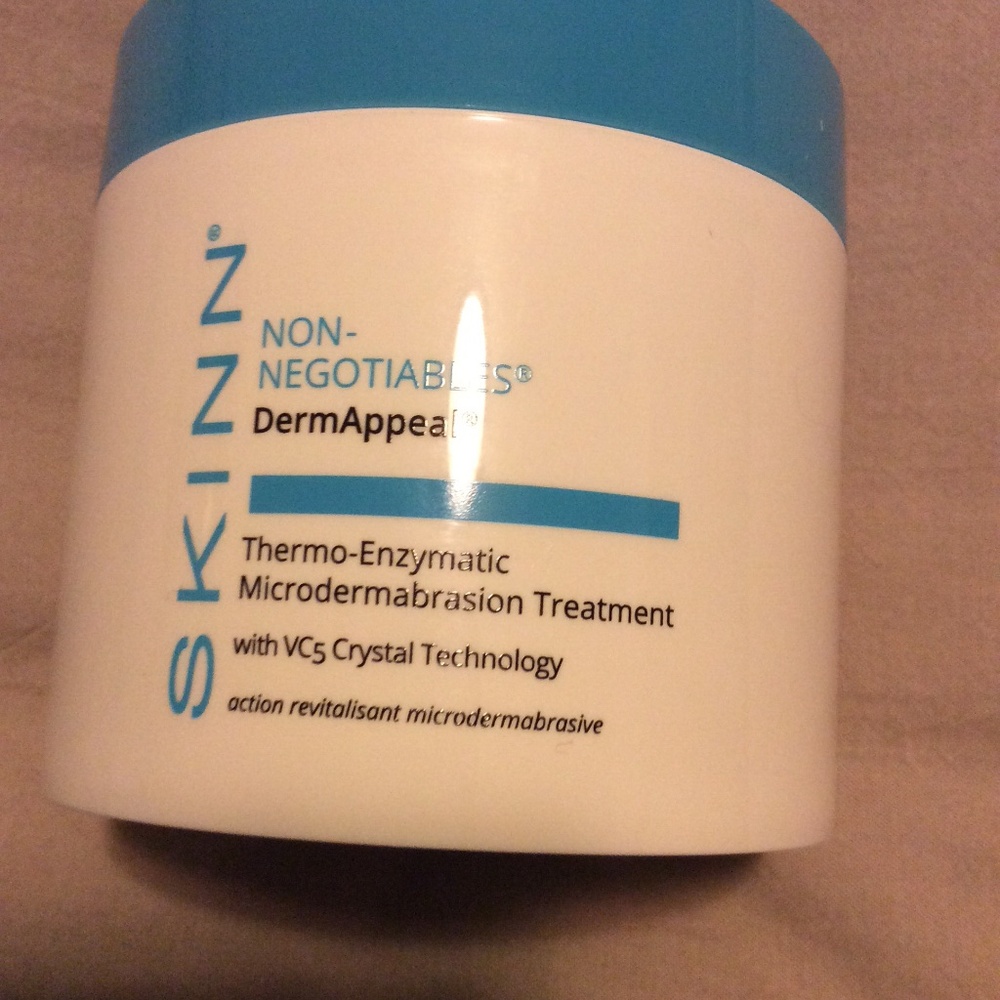 Skinn Derm a peel
